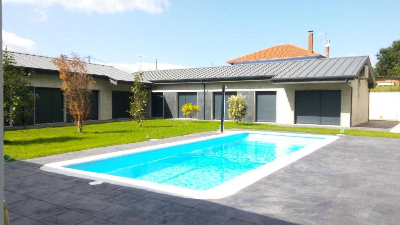Carballos Altos-Apartamentos Turisticos Arzúa Esterno foto