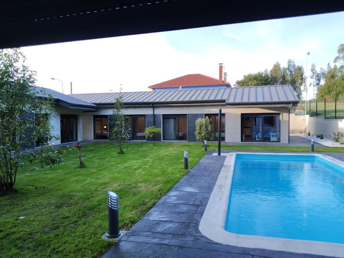 Carballos Altos-Apartamentos Turisticos Arzúa Esterno foto